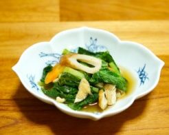きょうの料理ビギナーズのレシピ・小松菜とちくわの煮びたし