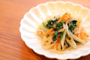 どさんこワイド179のレシピ・山菜のキムチナムル