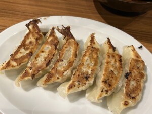男子ごはんのレシピ・オニオングラタンスープ風餃子