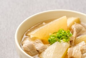 あさイチのレシピ・豚バラとねぎの白湯（パイタン）煮込み