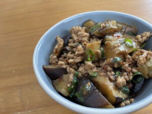 きょうの料理のレシピ・なすと豚ひき肉のどんぶり