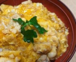 家事ヤロウのレシピ・鶏ひき肉の親子丼