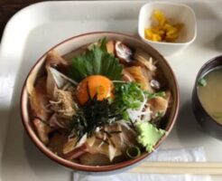 ZIPのレシピ・サバのうま辛麻婆丼