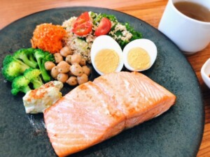 なないろ日和のレシピ・鮭の香りスパイス焼き