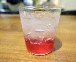ラヴィットのレシピ・ぶどうのジュレとハーブの微炭酸ドリンク