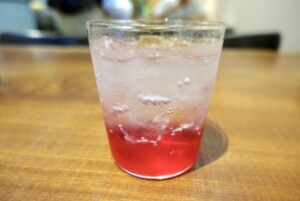 ラヴィットのレシピ・ぶどうのジュレとハーブの微炭酸ドリンク