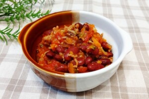 しあわせは食べて寝て待てのレシピ・黒豆チリコンカン