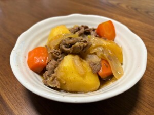 DAIGOも台所のレシピ・焼肉のたれで絶品肉じゃが