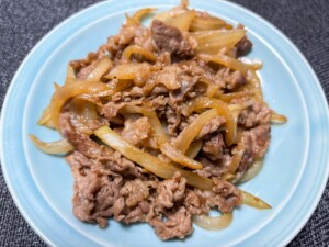 キューピー3分クッキングのレシピ・新ごぼうと牛肉のみそトマト煮