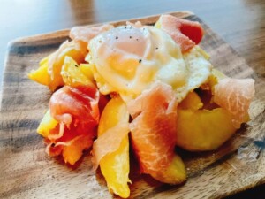 土曜はナニするのレシピ・新じゃがの生ハム炒め