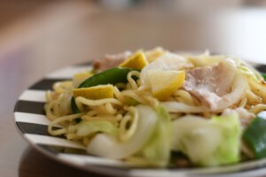 ラヴィットのレシピ・レモンペッパー焼きそば