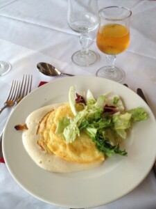 どさんこワイド179のレシピ・なめ茸ソースのスフレオムレツ