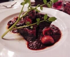 沸騰ワード10のレシピ・牛肉の赤ワイン煮（ブッフ・ブルギニヨン）