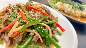 きょうの料理ビギナーズのレシピ・ピーマンと豚肉のにんにくみそ炒め