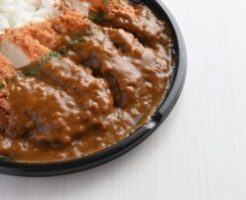 ZIPのレシピ・ブロッコリー炊き込みごはんの超ビッグカツ丼