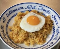 ぽかぽかのレシピ・ピリ辛押し麦焼き飯