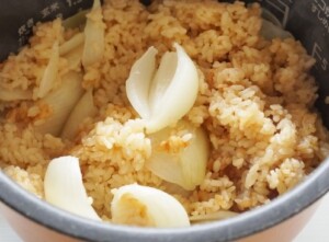 相葉マナブのレシピ・勝浦タンタンメン風釜飯