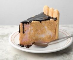 ZIPのレシピ・パン耳バウムクーヘンサンドケーキ