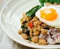 DAIGOも台所のレシピ・ナスそぼろご飯