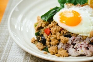 DAIGOも台所のレシピ・ナスそぼろご飯