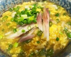きょうの料理ビギナーズのレシピ・みょうがと油揚げの卵とじ