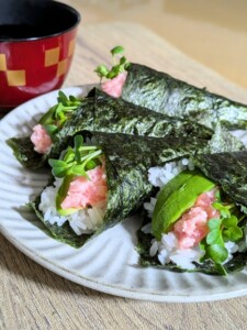 キューピー3分クッキングのレシピ・納豆ソースの手巻きごはん