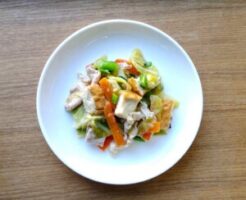 キューピー3分クッキングのレシピ・夏野菜と厚揚げのオイスターしょうゆ炒め