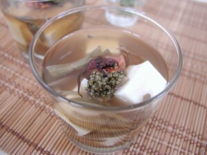 どさんこワイド179のレシピ・梅豆腐の寒天寄せ