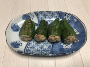 クックルンのレシピ・まるごとピーマンの肉づめ