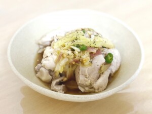 キューピー3分クッキングのレシピ・ゆで鶏の辛子あえ 薬味添え