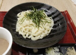 ヒルナンデスのレシピ・ヨーグルトごまだれうどん