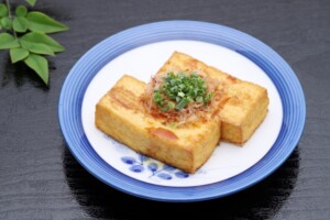 キューピー3分クッキングのレシピ・厚揚げとレタスのさっと煮