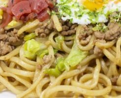 きょうの料理ビギナーズのレシピ・豚ひき肉の甘辛焼きそば
