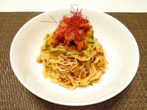 きょうの料理ビギナーズのレシピ・いかとキムチのあえ麺