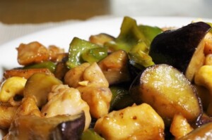 キューピー3分クッキングのレシピ・なすと鶏肉の甘みそ炒め