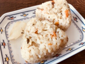 DayDay(デイデイ)のレシピ・肉みそおにぎり