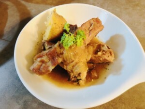 DAIGOも台所のレシピ・キャベツとスペアリブの煮込み