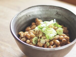 きょうの料理ビギナーズのレシピ・大豆とひき肉のみそ炒め