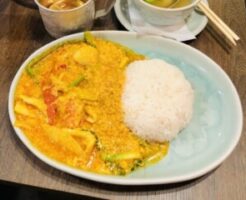あさイチのレシピ・タイ風 かにかまと卵のふわとろカレー炒め