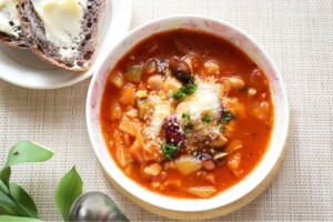 青空レストランのレシピ・朝採れセルリーたっぷりミネストローネ