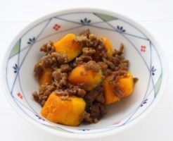 DAIGOも台所のレシピ・かぼちゃと牛挽肉の煮込み