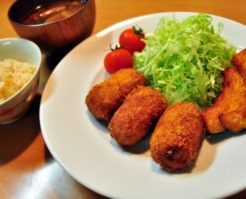 どさんこワイド179のレシピ・カボチャとキノコのコロッケ