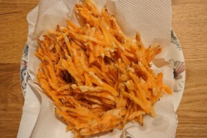 どさんこワイド179のレシピ・ニンジンの味噌かき揚げ