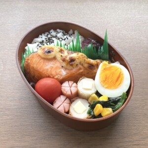 キューピー3分クッキングのレシピ・鮭の柚子こしょうマヨ焼き弁当
