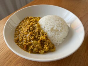 DAIGOも台所のレシピ・きのこキーマカレー