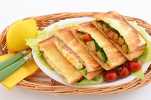 DAIGOも台所のレシピ・ホットサンド3種