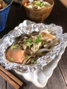 DAIGOも台所のレシピ・鮭ときのこのホイル焼き