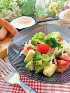 ミキティダイニングのレシピ・ブロッコリーサラダ