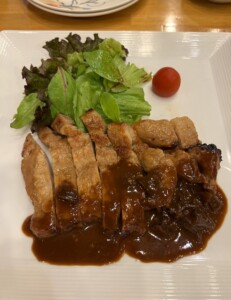 キューピー3分クッキングのレシピ・豚ロースソテー 玉ねぎみそソース