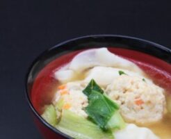 キューピー3分クッキングのレシピ・れんこん鶏だんご汁